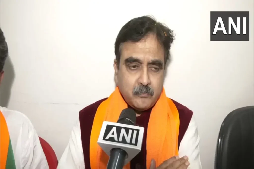 भाजपा के लोकसभा उम्मीदवार अभिजीत गंगोपाध्याय
