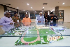 पीएम मोदी ने किया वाराणसी में स्टेडियम और खेल परिसर का निरीक्षण, बाबा विश्वनाथ की नगरी में खेल संस्कृति को मिलेगा बढ़ावा