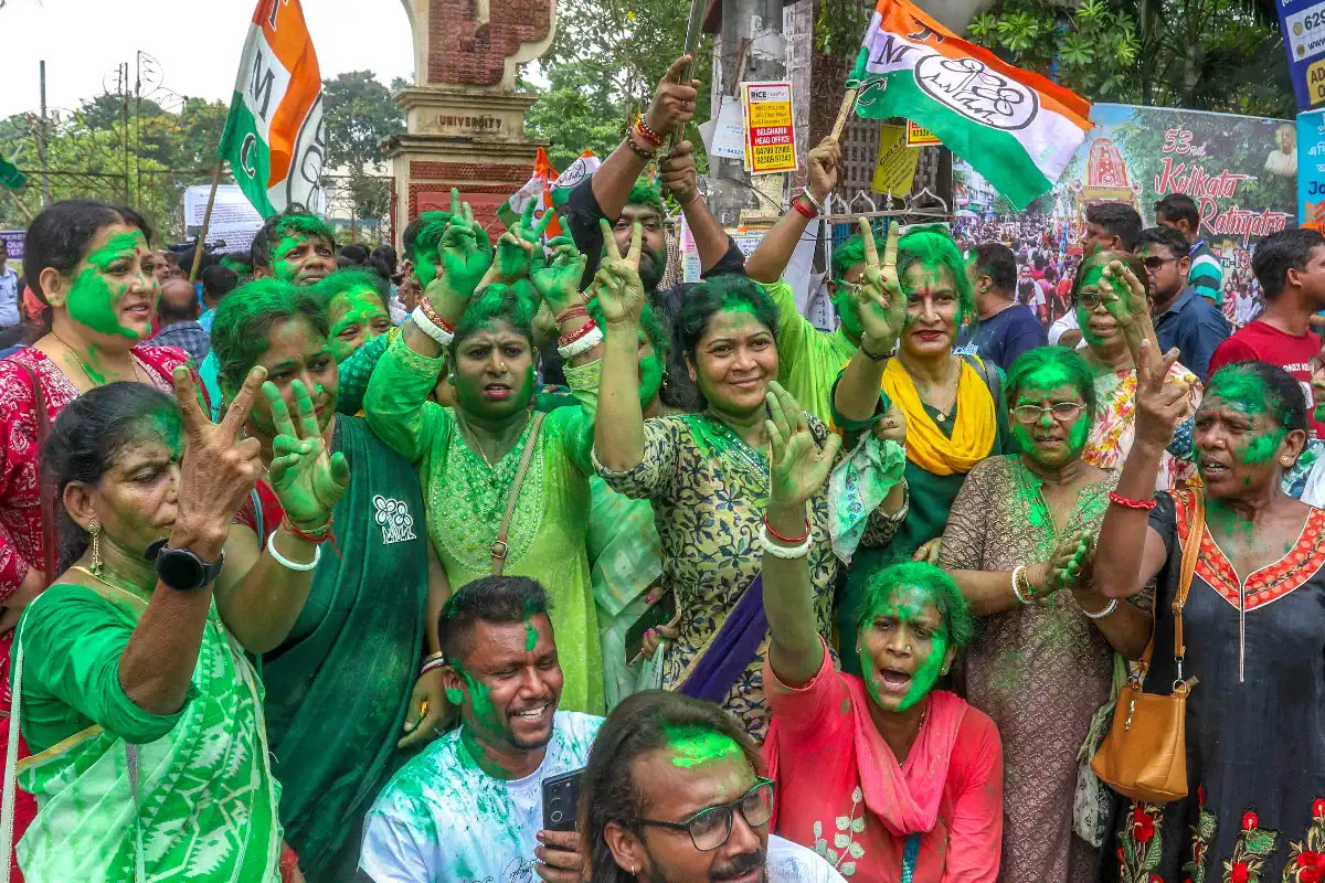 Assembly Bypolls: INDIA Alliance ने 13 में से 10 सीटों पर जीत हासिल की, BJP सिर्फ 2 पर विजयी