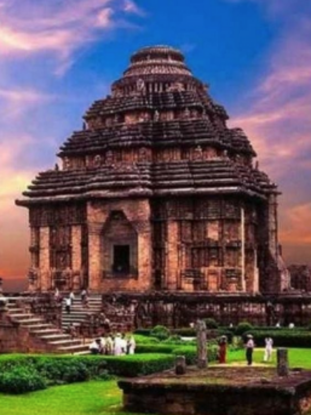 भारत के 7 सबसे अनोखे मंदिर जहां पुरुषों का जाना है सख्त मना