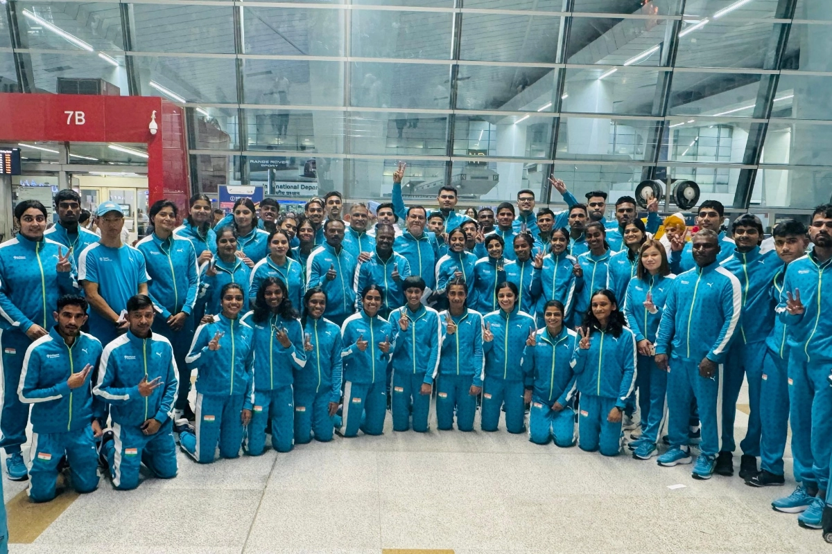 Indian athletics contingent at Delhi's International Airport