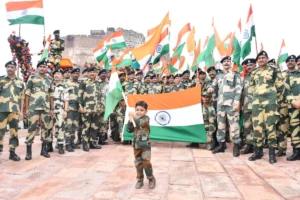 Caption : Jaisalmer: Border Security Force gathers for the Tiranga Yatra ahead of 78th Independence Day celebration in Jaisalmer on Wednesday, August 14, 2024.(IANS)