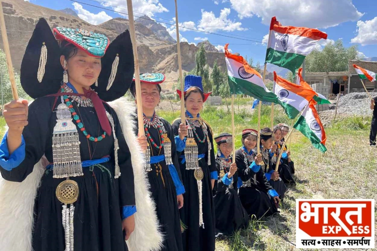 Caption : Wokha [Nagaland]: Har Ghar Tiranga programme being held at Government High School ahead of the 78th Independence Day, in Wokha on Tuesday, August 13, 2024.(IANS)