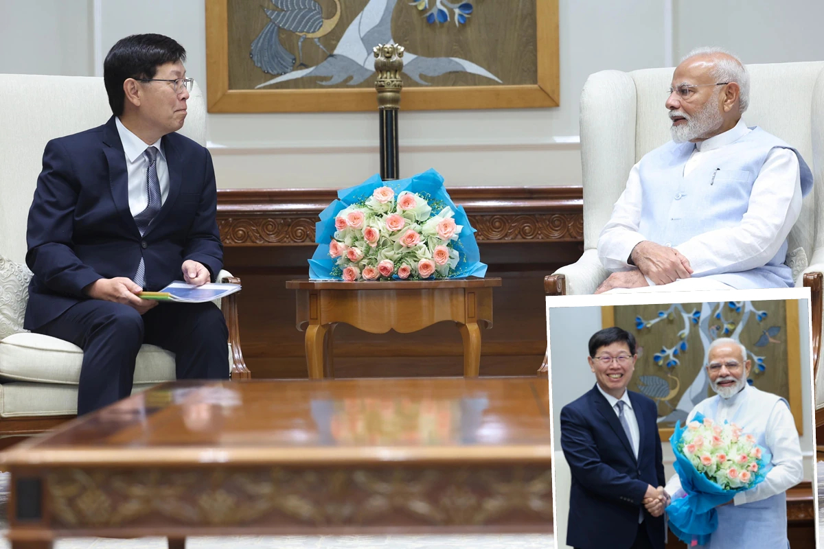 PM Modi with Hon Hai Chairman