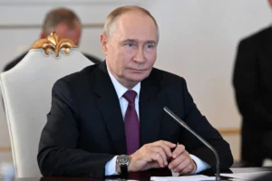 Vladimir Putin ने विमान दुर्घटना के लिए Azerbaijan से मांगी माफी, हादसे में 38 लोगों की हुई थी मौत