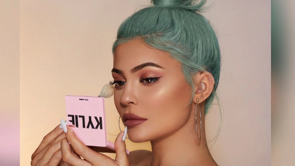 Kylie Jenner: अमेरिका में इंस्टाग्राम पर चौथी सबसे ज्यादा फॉलो की जाने वाली मीडिया पर्सनैलिटी
