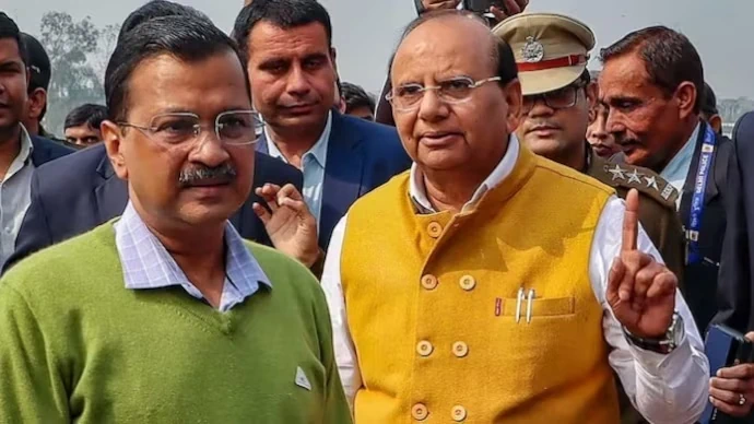 arvind-kejriwal-and-lt-governor-vk-saxena