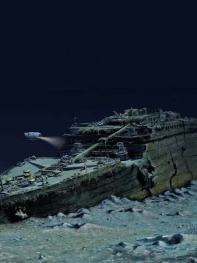 असली Titanic देखने की फीस 2 करोड़, जानें समुद्र में कितने नीचे दबा है मलबा