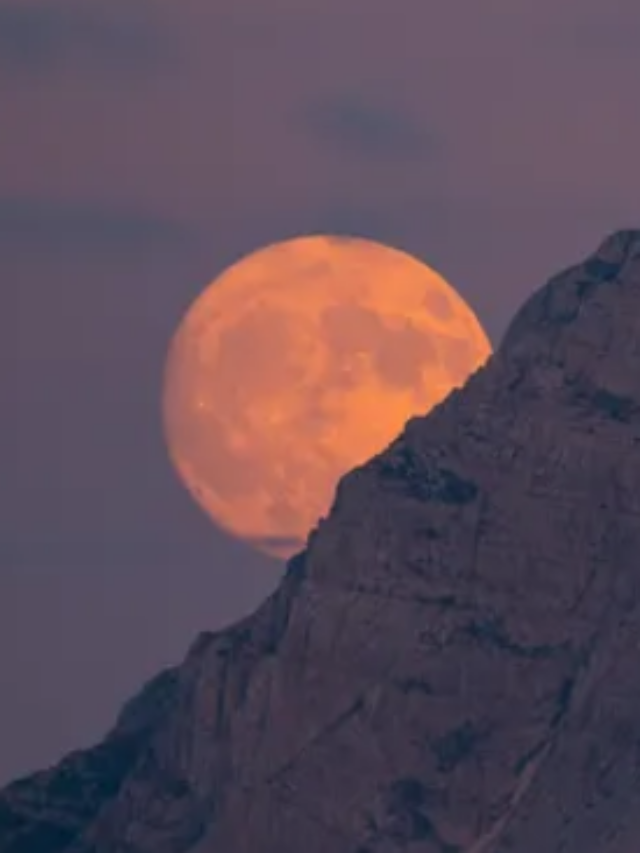 इस महीने दिखेगा साल का दूसरा Supermoon, जानें कब, कैसे देख सकेंगे आप?