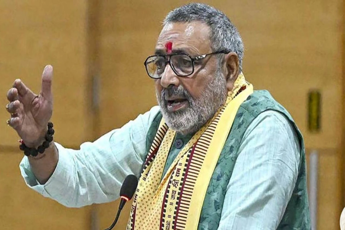 लव जिहाद पर Giriraj Singh का बड़ा बयान, कहा- पहले ये लड़कियों के साथ होता था पर अब इसका शिकार लड़के भी हो रहे हैं