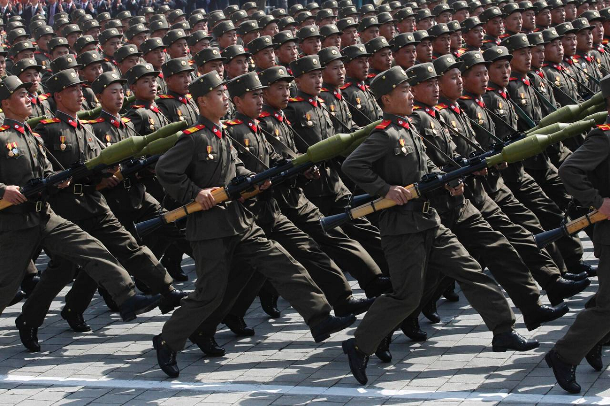 North Korean troops