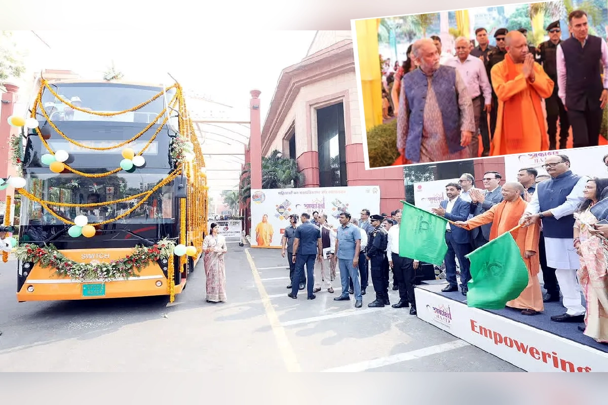 up-first-electric-double-decker-bus-service-starts cm-yogi-gave good news for women