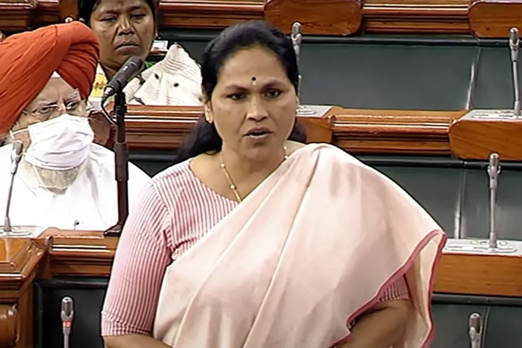 https://bharatexpress.com/business/sales-under-telecom-pli-reached-rs-65320-crore-exports-stood-at-rs-12384-crore-central-government-434202