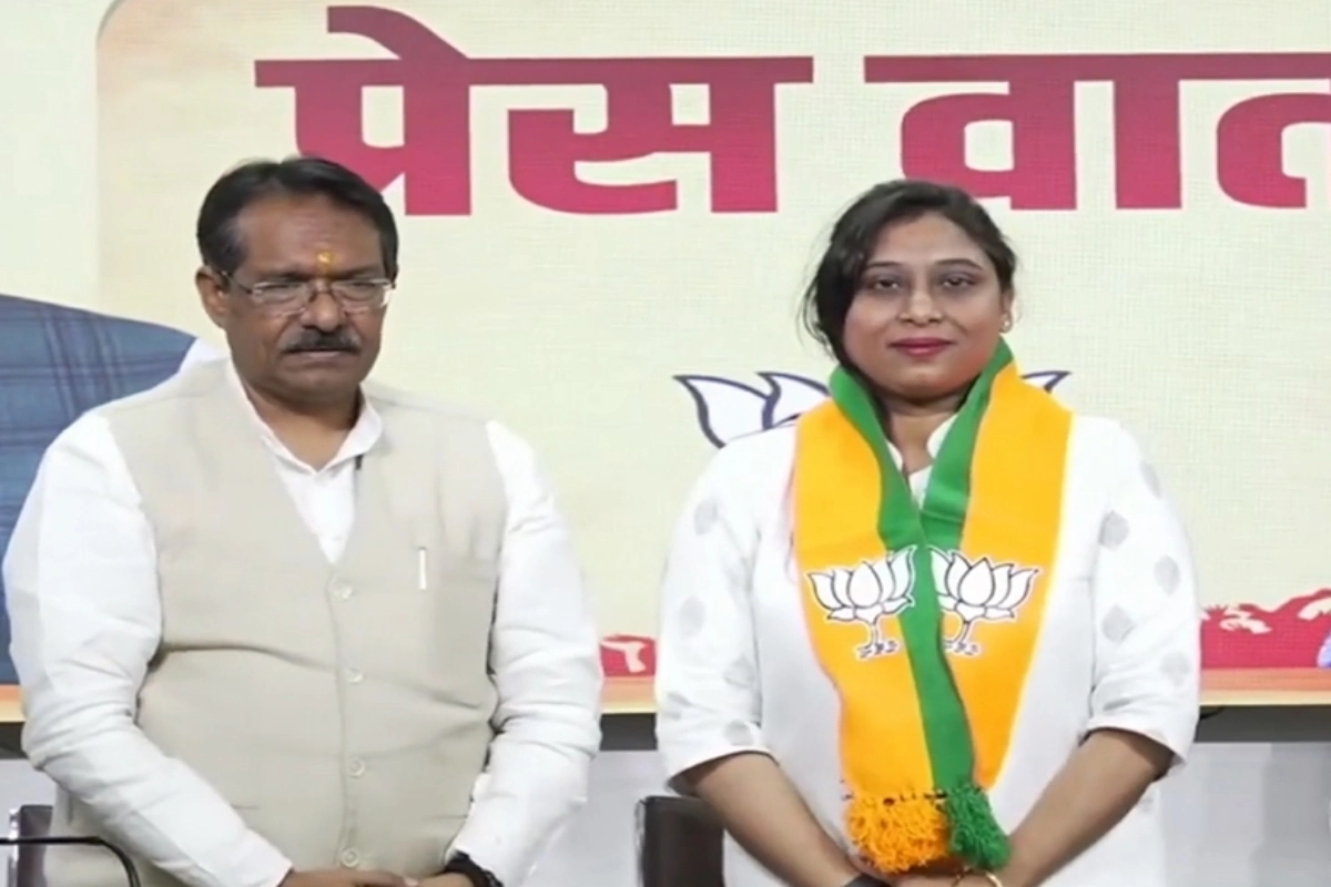 AAP Leader Priyanka Gautam Join BJP