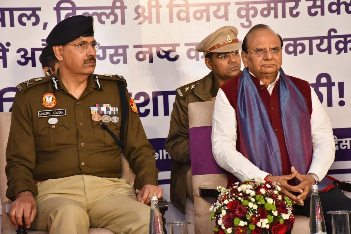 दिल्ली पुलिस ने उपराज्यपाल की उपस्थिति में 10 हजार किलोग्राम नशीला पदार्थ किया नष्ट