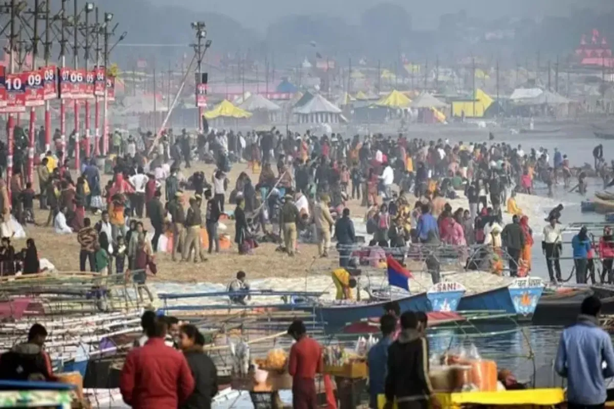 MahaKumbh 2025: महाकुंभ के लिए संगम के साथ ही सज संवर रहे अयोध्या, वाराणसी और चित्रकूट धाम