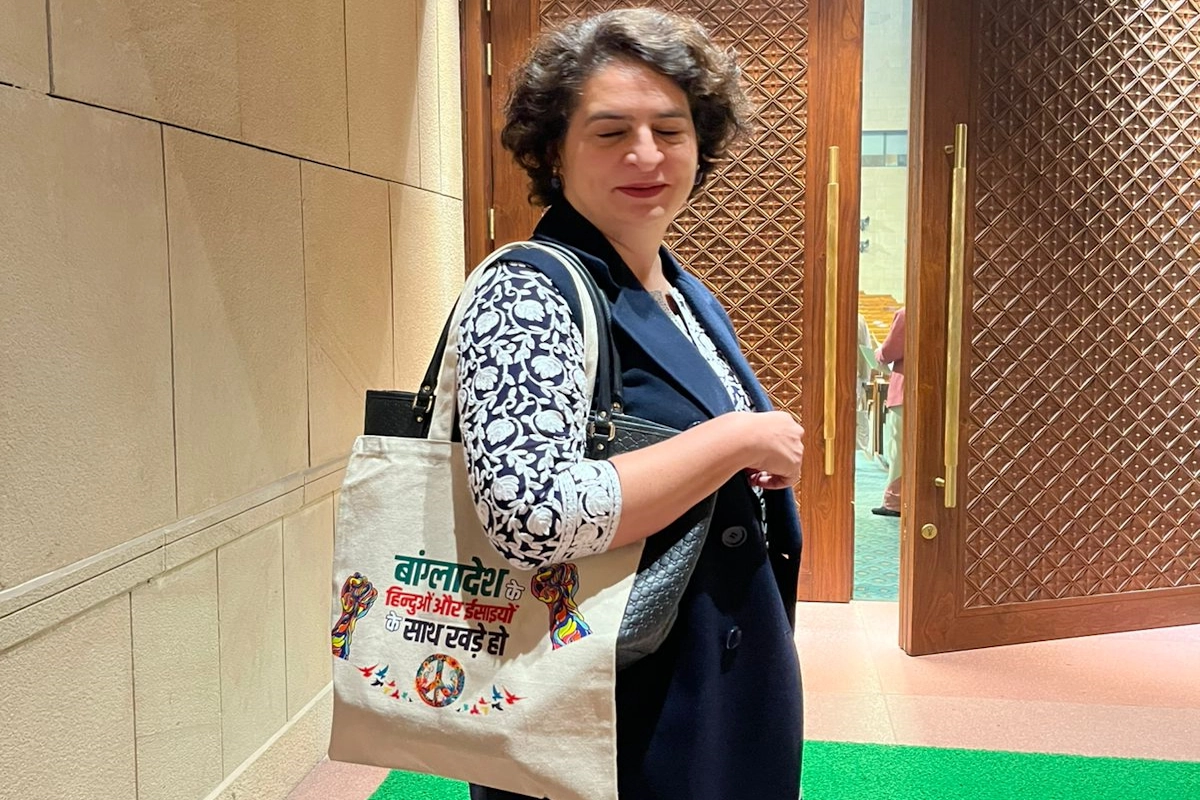 Priyanka Gandhi, Priyanka Gandhi's Handbag, Parliament,