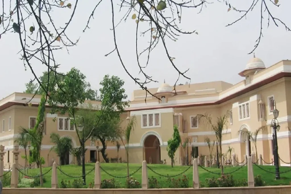 Bikaner House Attachment Case