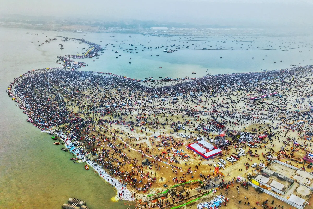 Mahakumbh 2025: संगम नोज बना स्नान पर्व का फेवरिट स्पॉट, 45 करोड़ श्रद्धालुओं के स्नान के लिए 26 हेक्टेयर क्षेत्र का विस्तार