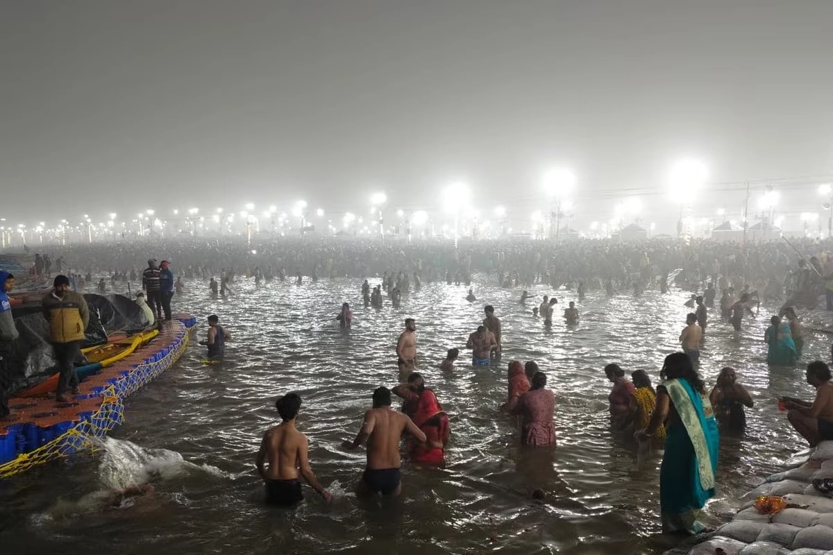 Mahakumbh Dip