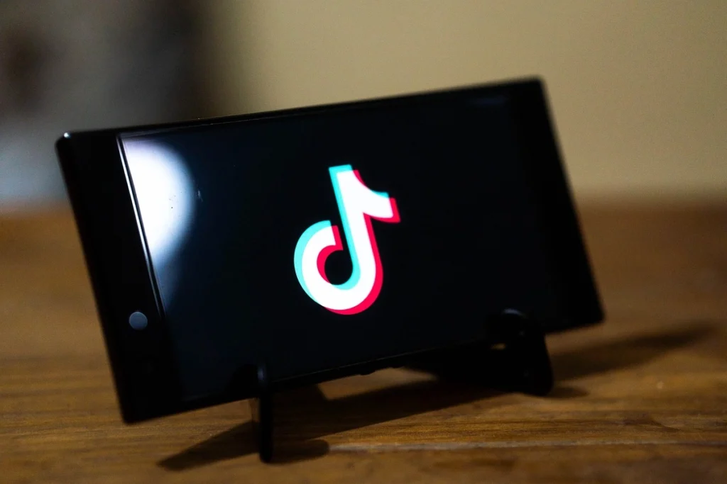 Tik tok