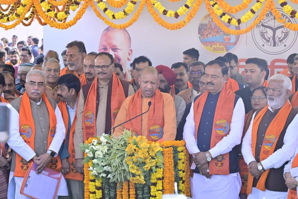 Yogi AditYa Nath ae