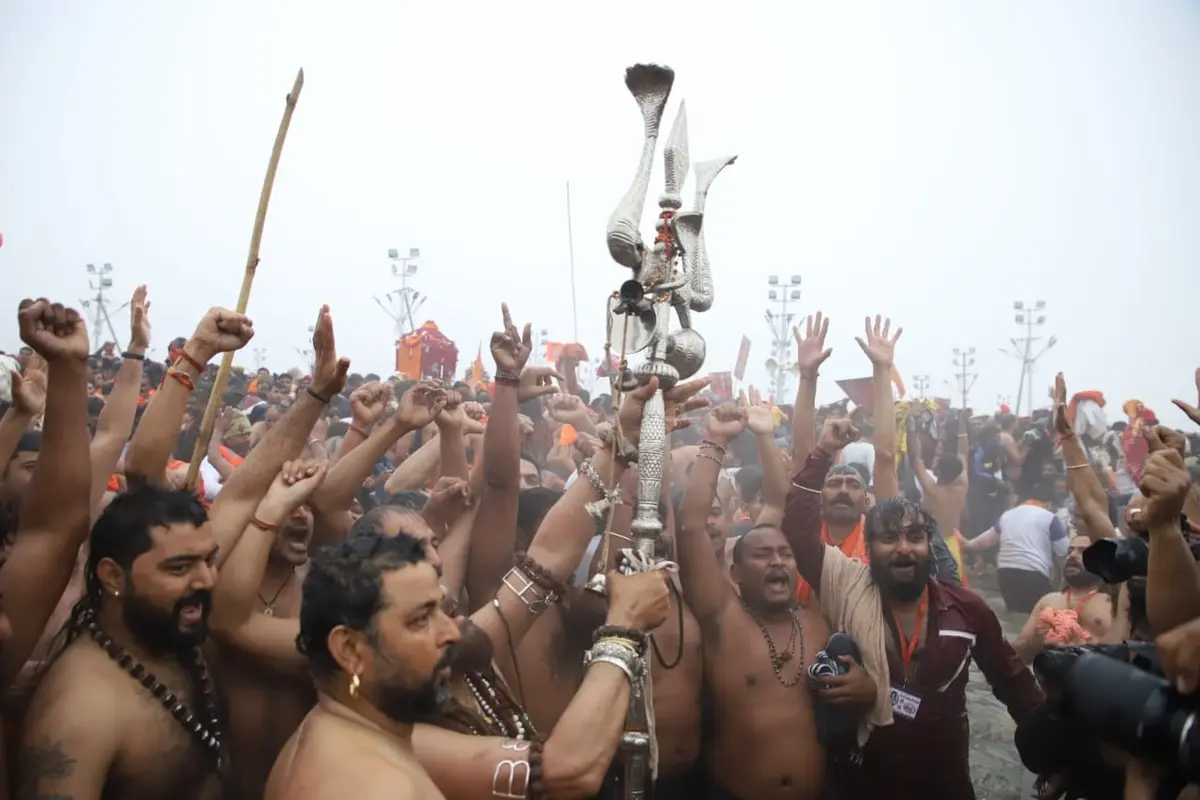 Naga sadhus become center of attraction on Triveni coast