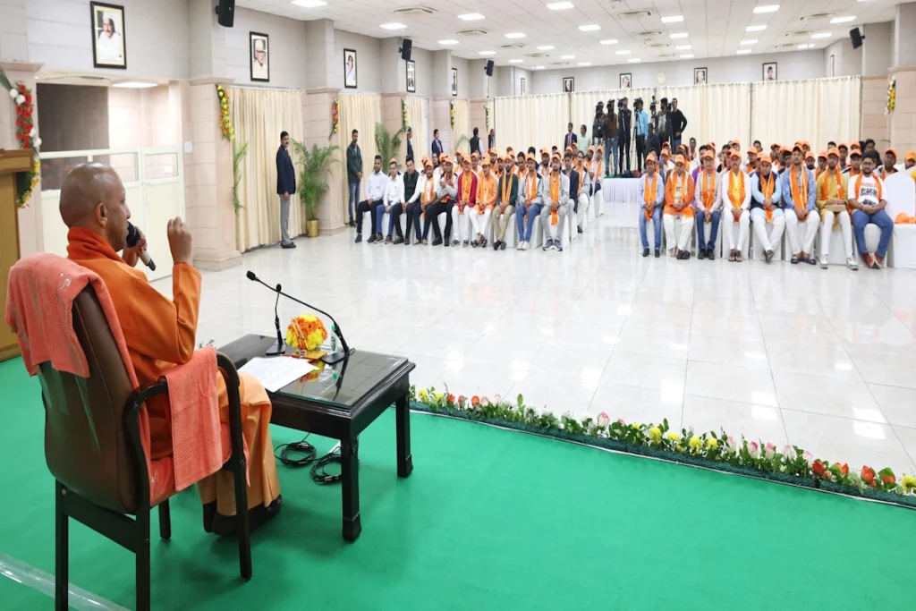 Cm Yogi AdityaNath