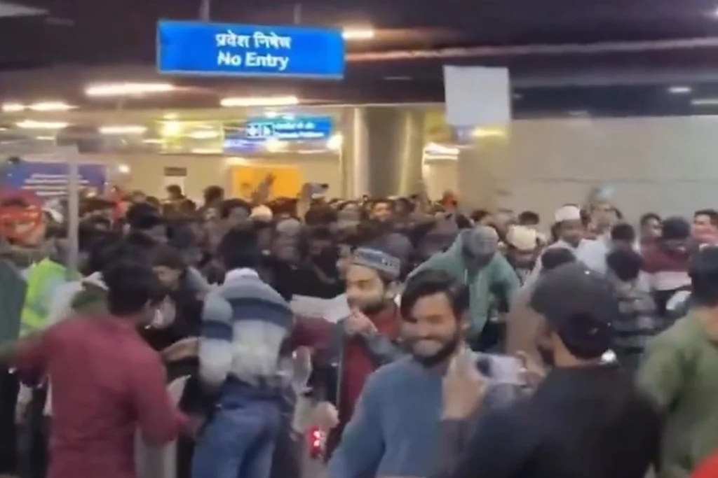 DELHI METRO