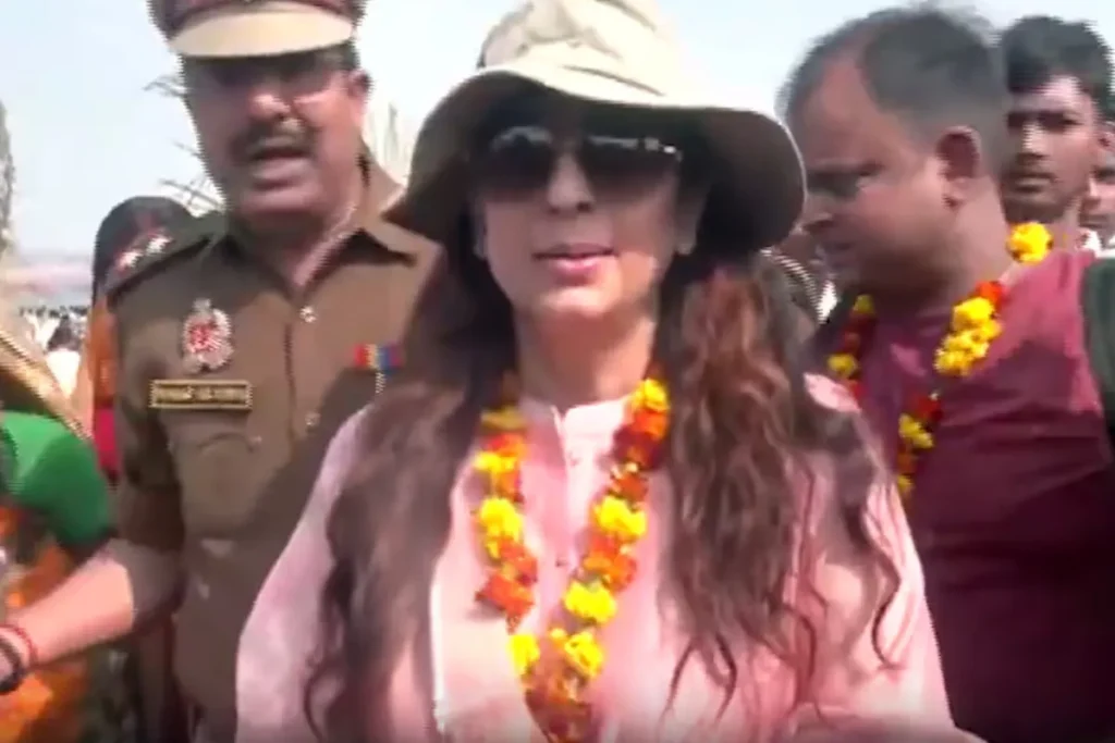 JUHI CHAWALA