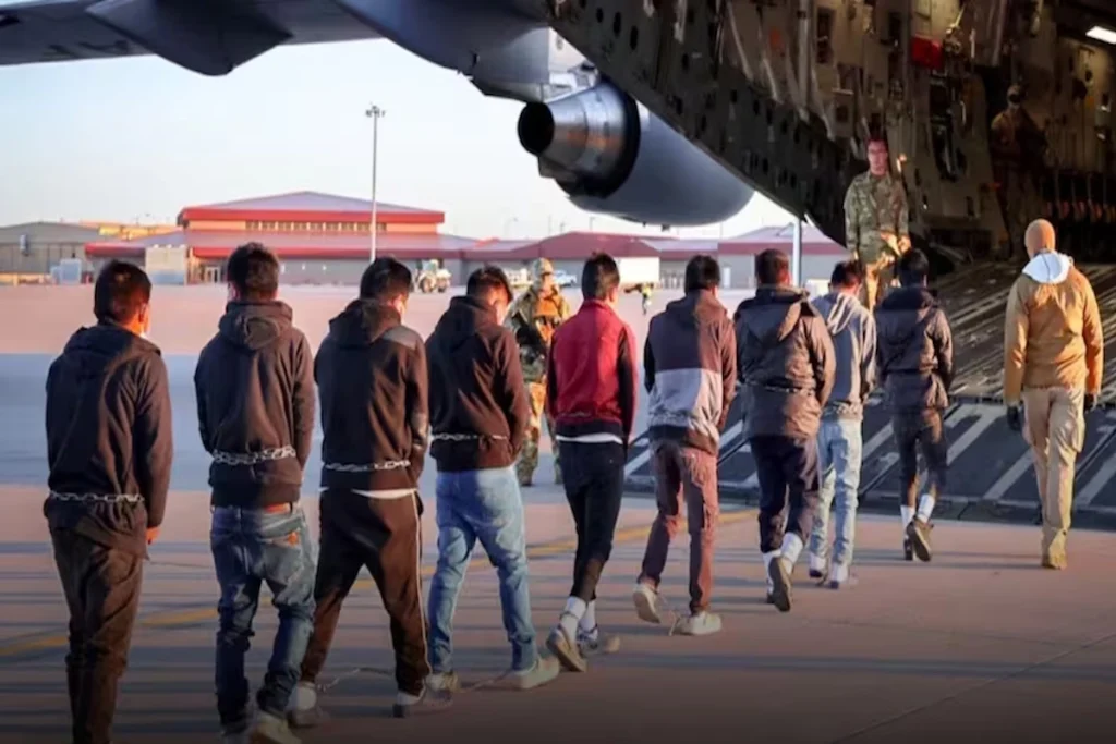 US Deported illegal migrants