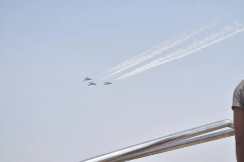 Air Force's 'Mahasalami' at the end of Maha Kumbh
