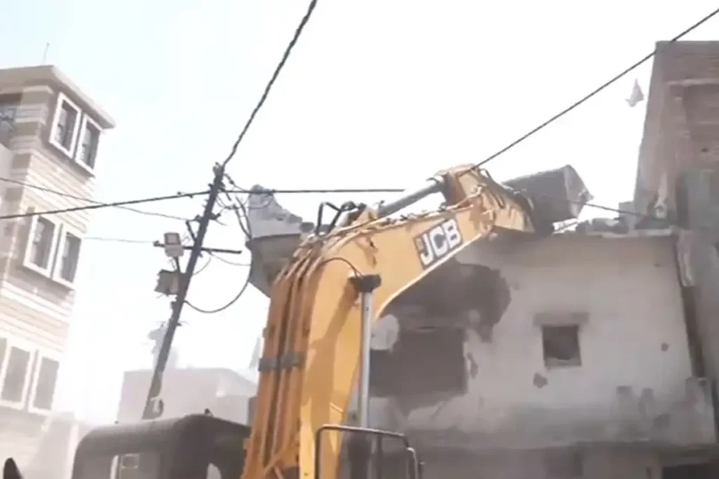 Nagpur News, Nagpur Violence, bulldozer action