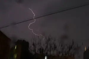 Bihar News: आंधी-पानी और वज्रपात से 25 लोगों की मौत, सीएम नीतीश कुमार ने मुआवजे की घोषणा की