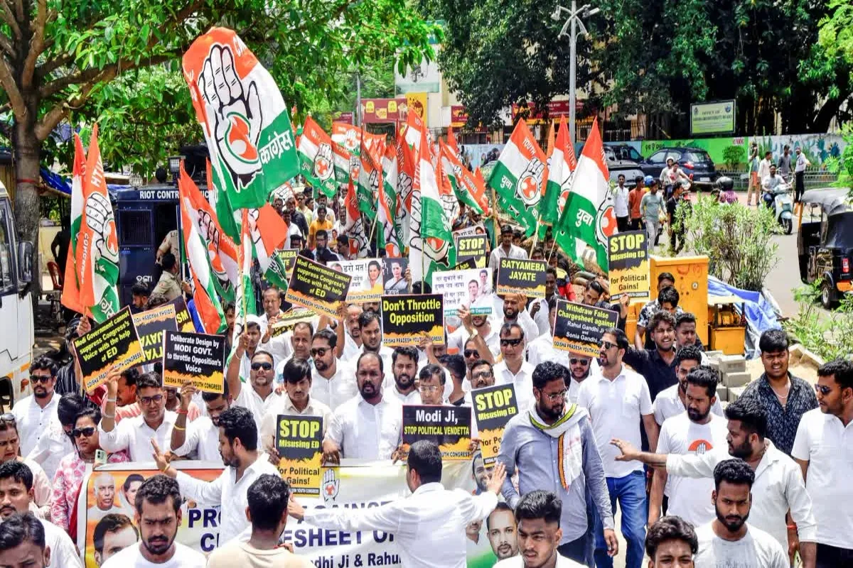 कांग्रेस का ‘संविधान बचाओ’ अभियान, ED चार्जशीट के खिलाफ देशव्यापी आंदोलन की घोषणा