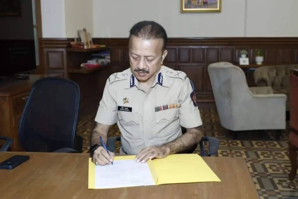 Deven Bharti to be the new Police Commissioner of Mumbai.