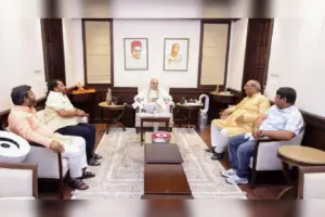 गृह मंत्री अमित शाह से मिले मत्स्य मंत्री डॉ. संजय निषाद, मछुआ समुदाय को आरक्षण और चुनावी रणनीति पर हुई चर्चा