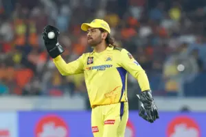 IPL 2025: धोनी फिर बने CSK के कप्तान, आखिर क्यों दोबारा थाला को सौंपी गई कमान?