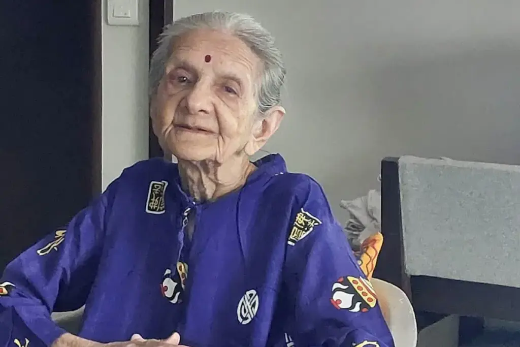 Neelamben Parikh