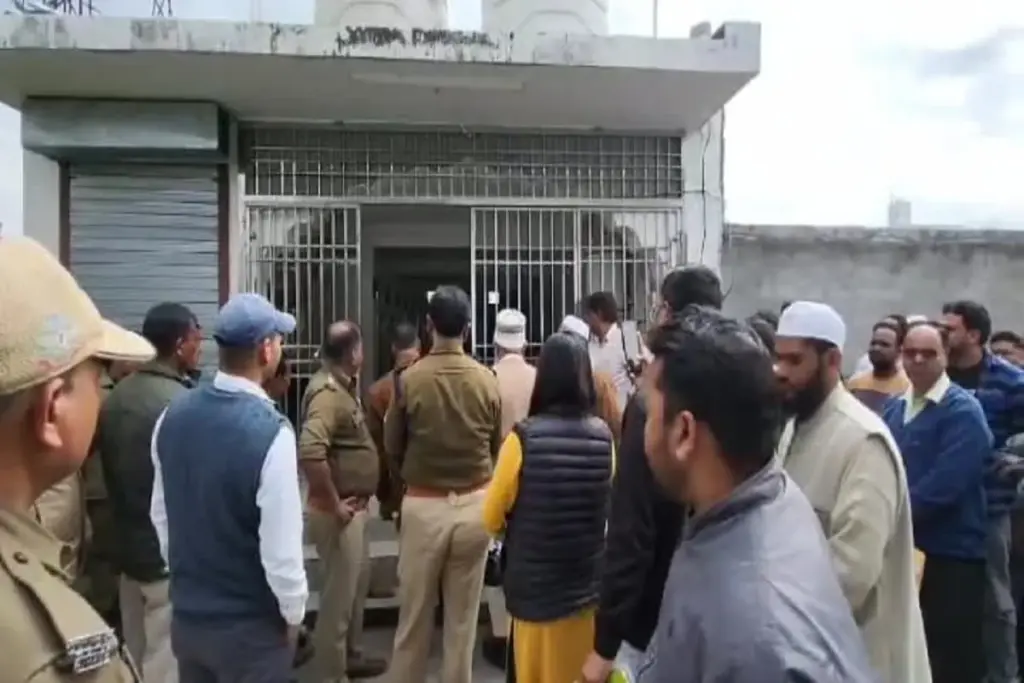 madrasas sealed in dehradun