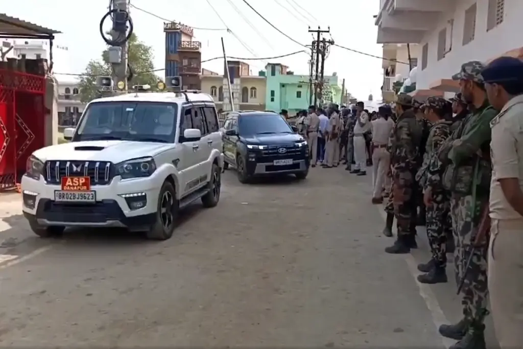 patna Police Raid