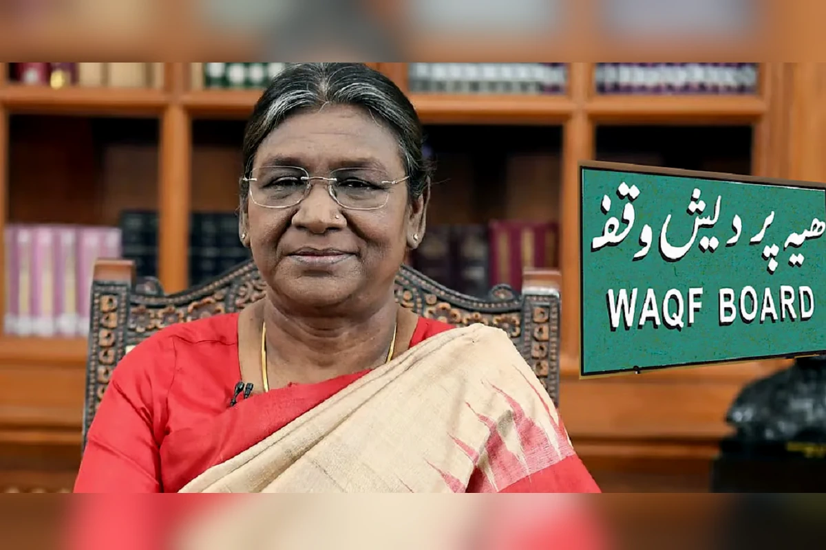 Waqf Act: वक्फ संशोधन विधेयक अब बन गया कानून, देर रात इसे राष्ट्रपति द्रौपदी मुर्मू ने दी मंजूरी