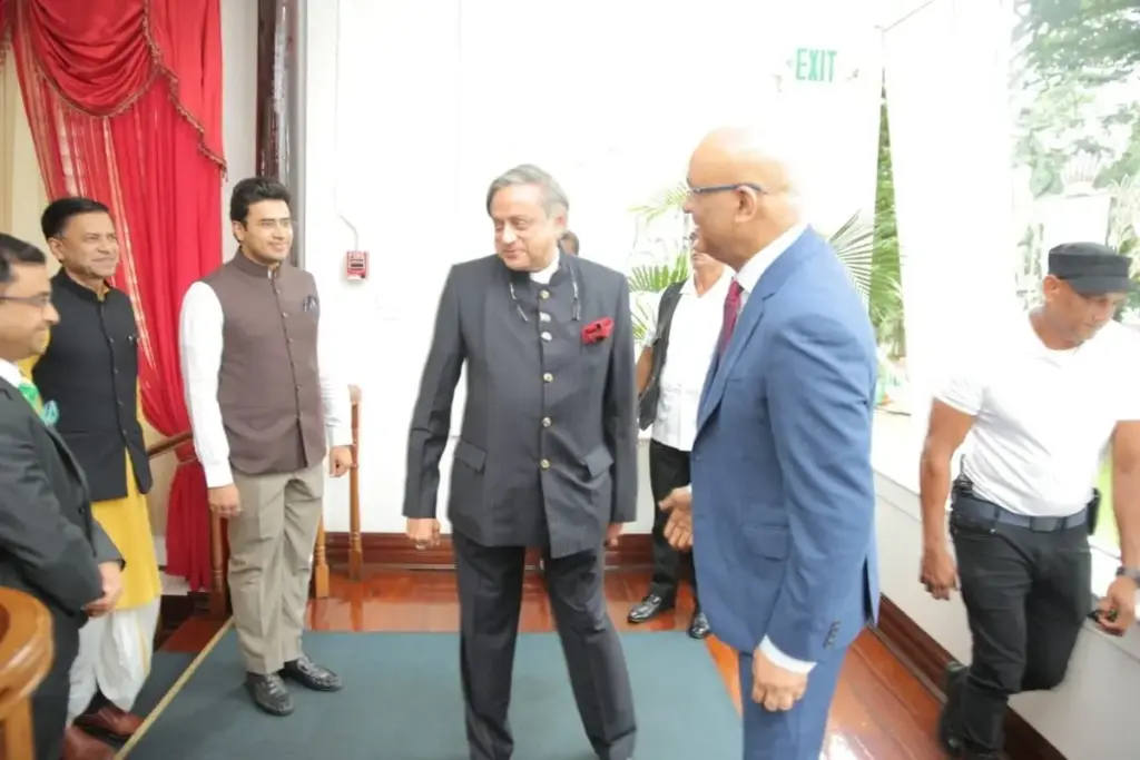 Shashi Tharoor