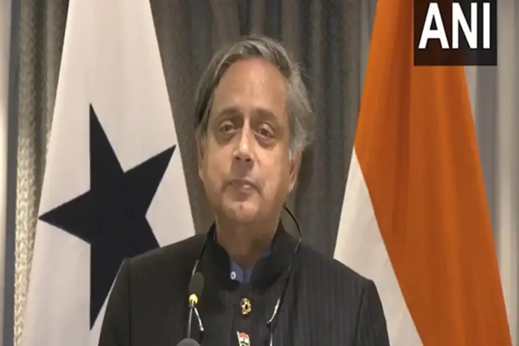 Shashi Tharoor