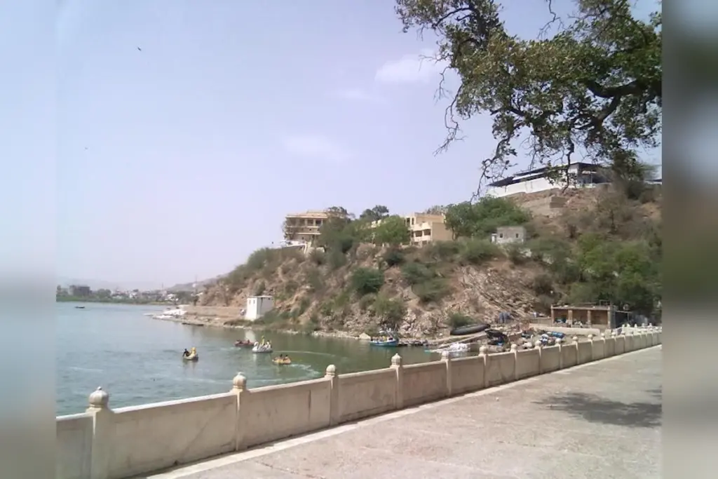 Anasagar Lake Rajasthan