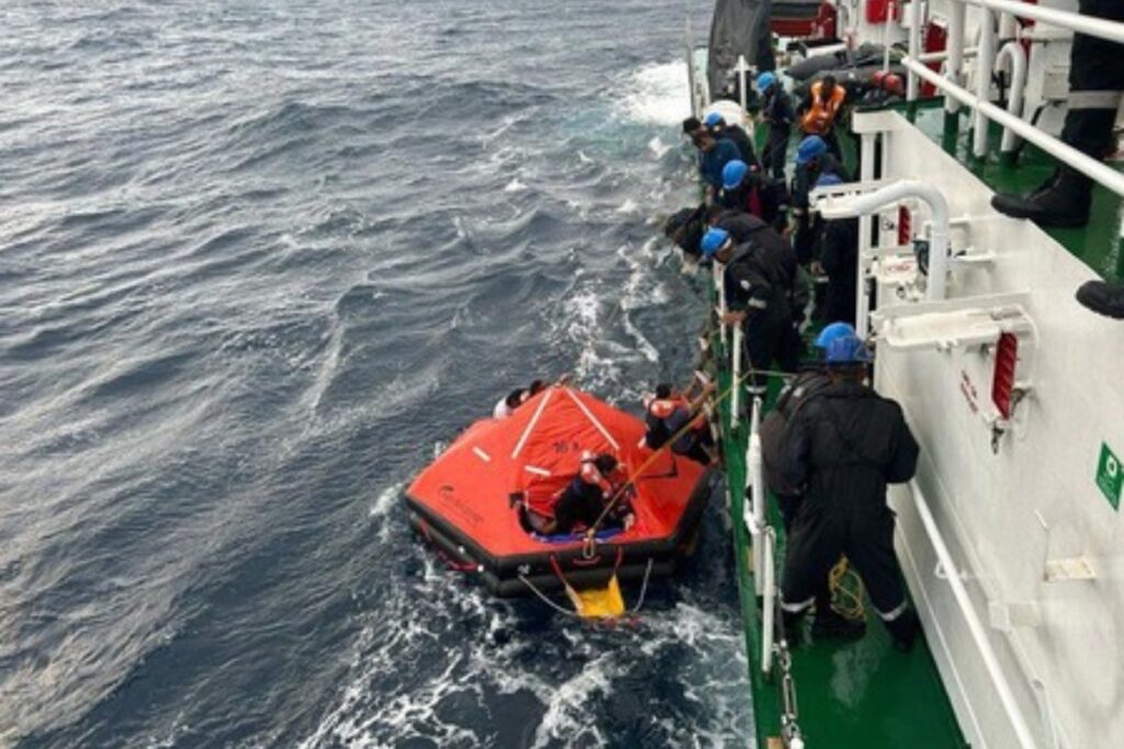 Kochi ship accident