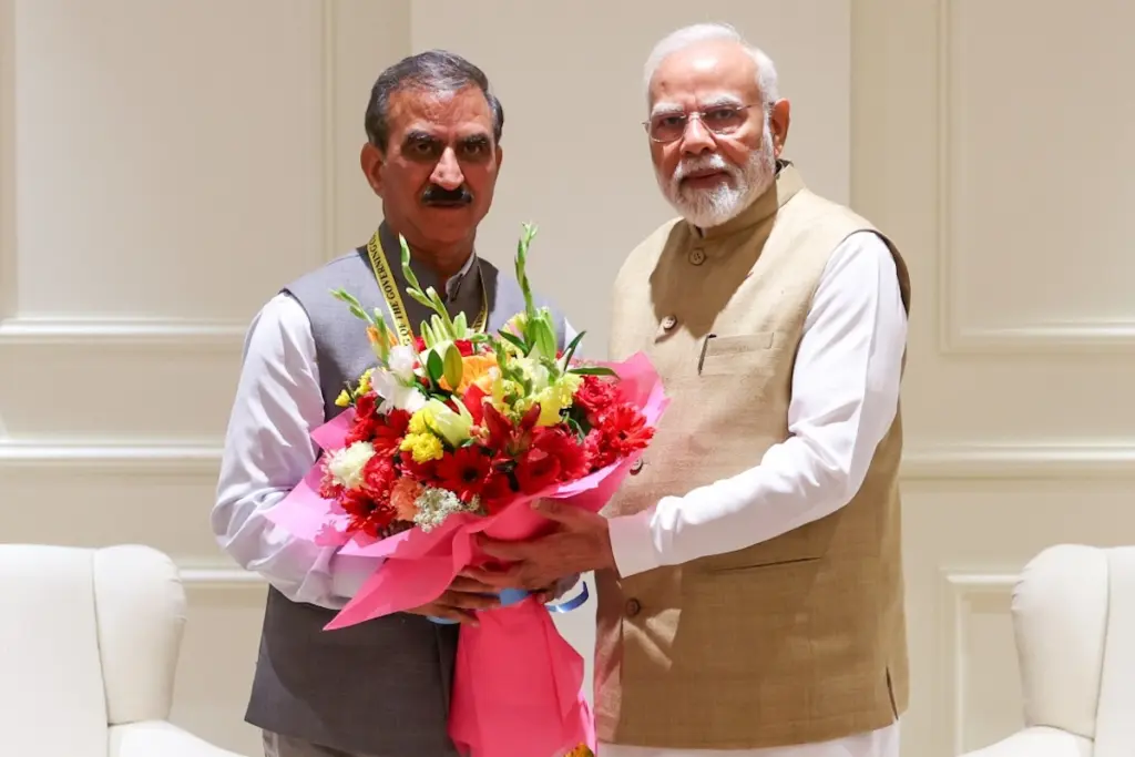 PM Modi and Sukhvinder Singh Sukhu