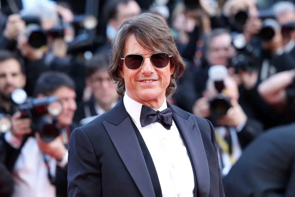 Tom cruise loves hindi movies