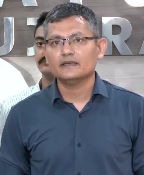 गुजरात एटीएस के वरिष्ठ अधिकारी