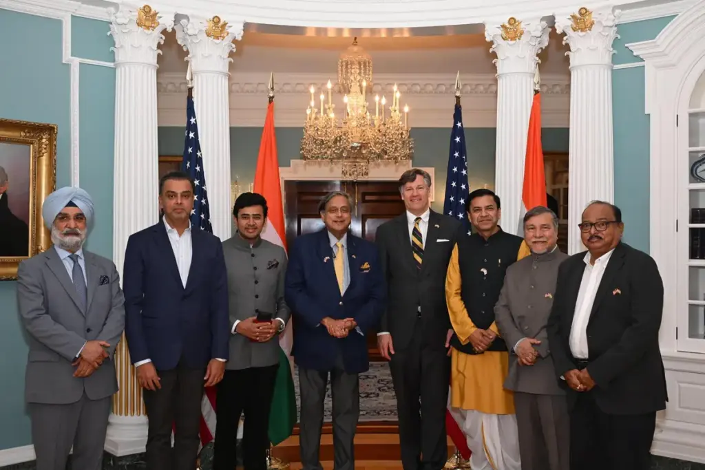 Shashi Tharoor